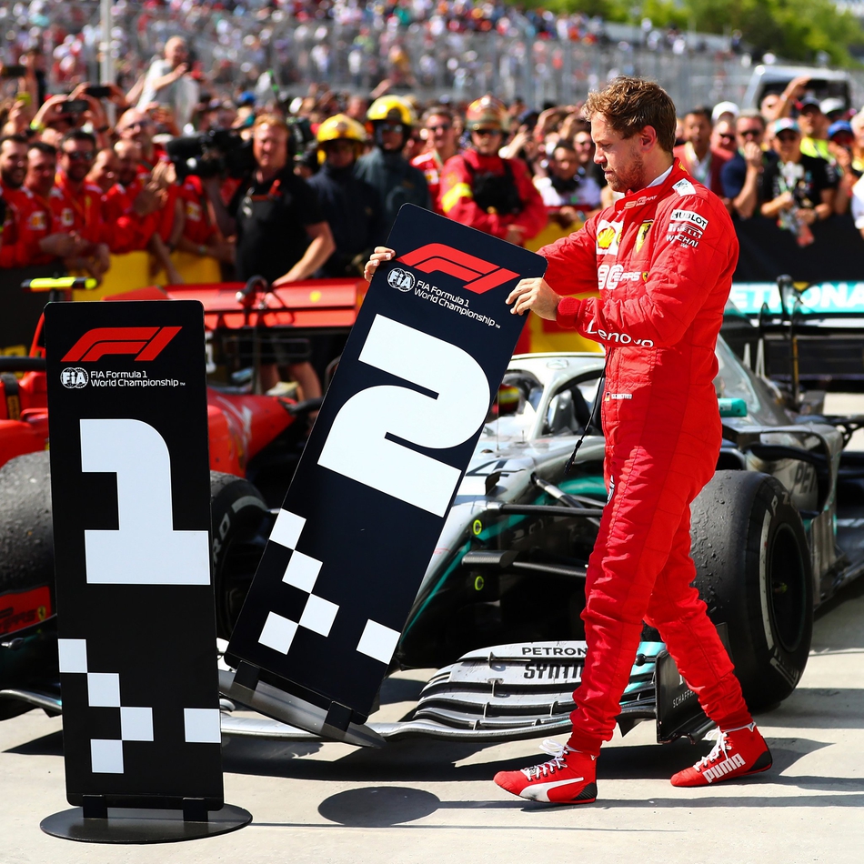 关于法拉利横扫阿斯顿马丁，汉密尔顿状态火热的信息