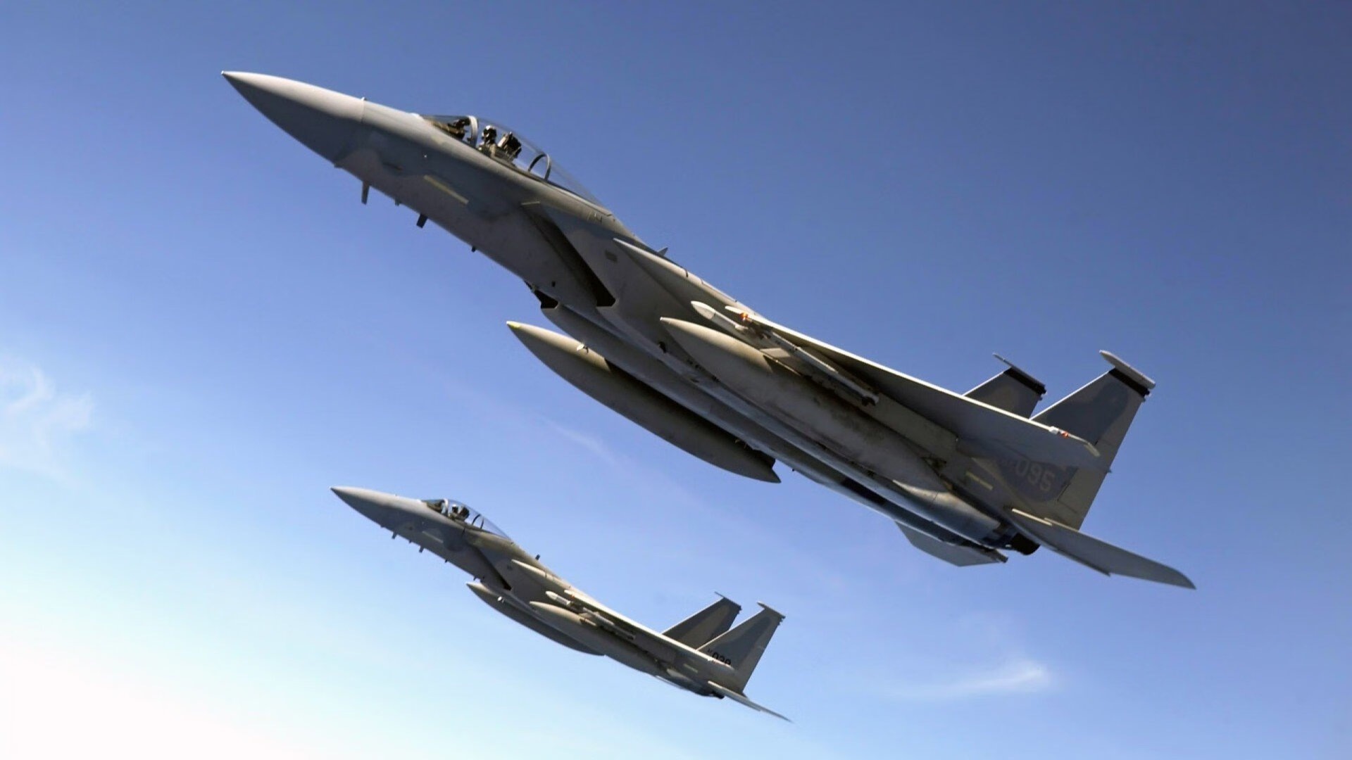 活塞铁壁锁灰熊，东契奇独舞震联盟，这时代究竟选择谁？