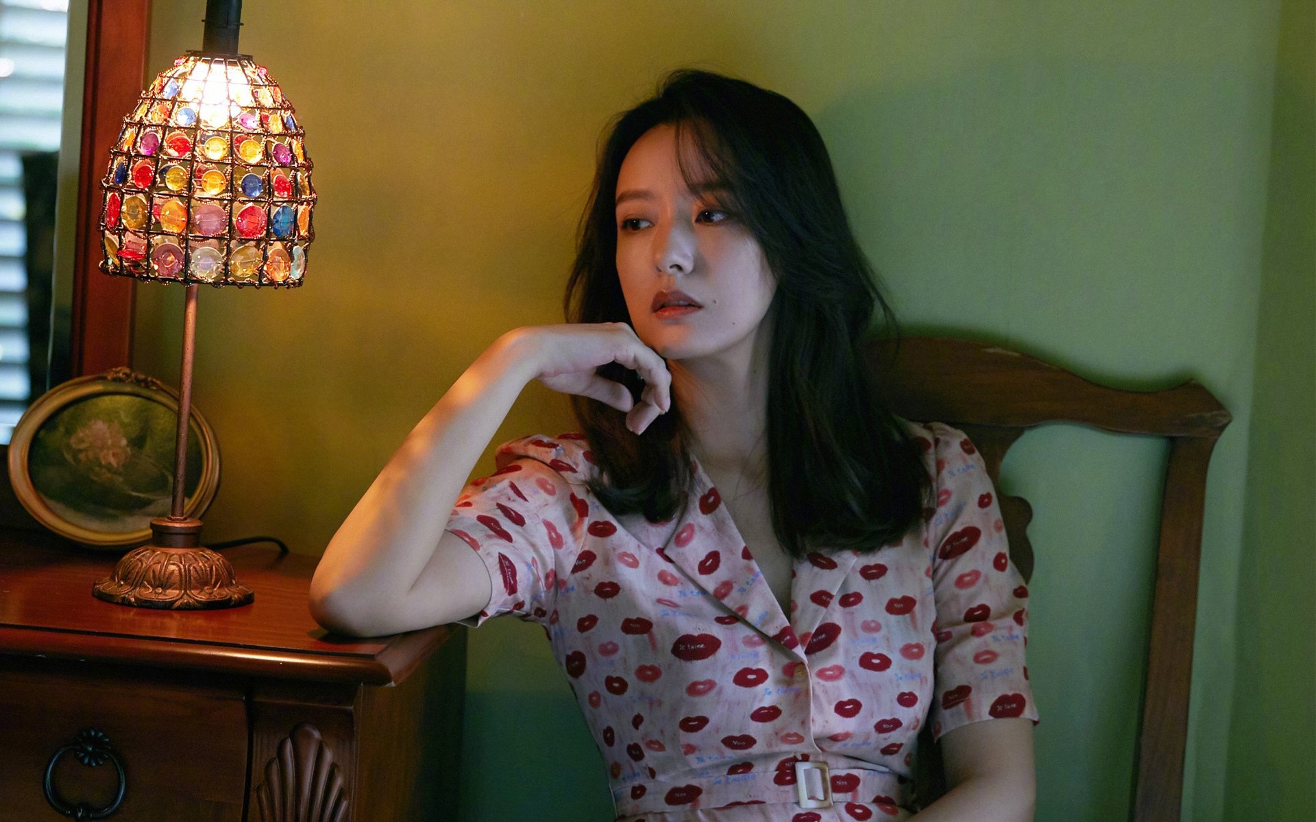 时空折叠，当奥斯梅恩在威斯特法伦击穿比利时与喀麦隆的逆转回声