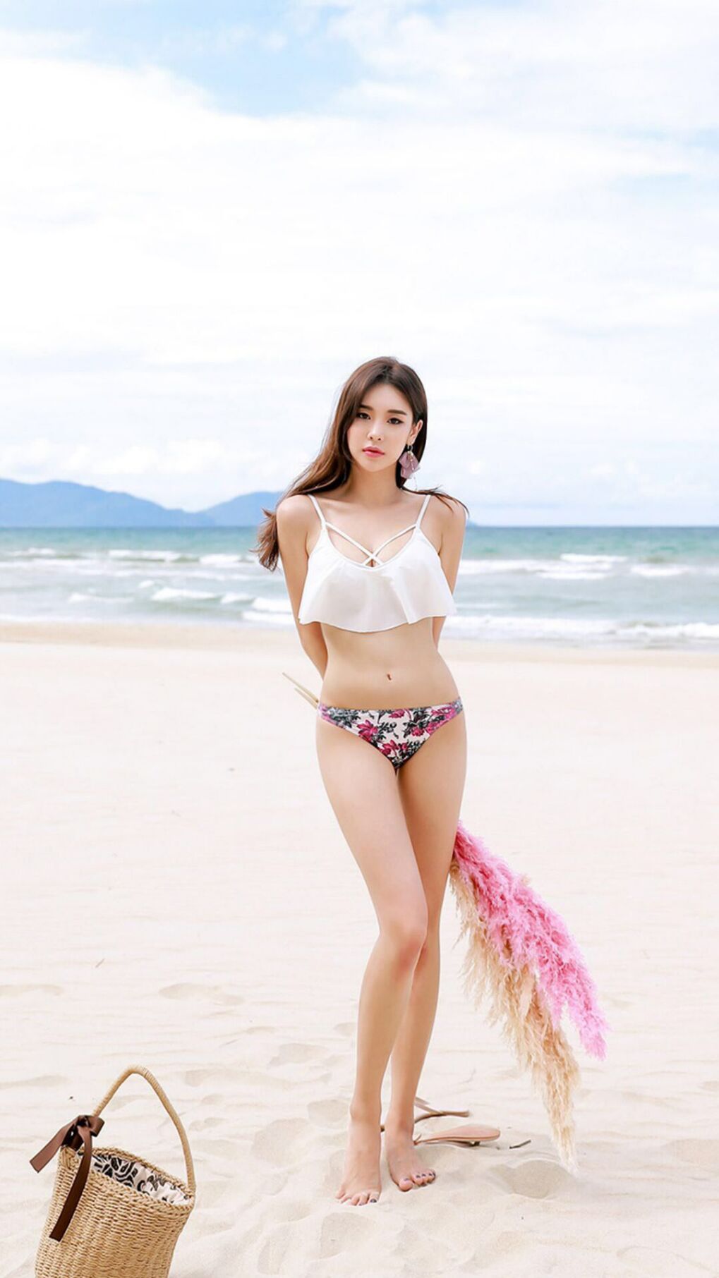 开云体育中国-爵士乐踏碎快船轰鸣，伦纳德，这位在无声处操控节拍的贝斯手